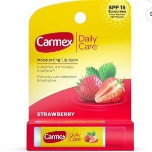 CARMEX Daily Care Strawberry Moisturizing Lip Balm with SPF 15 Stick NWT